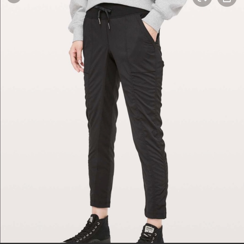 Lululemon Street to Studio pant
